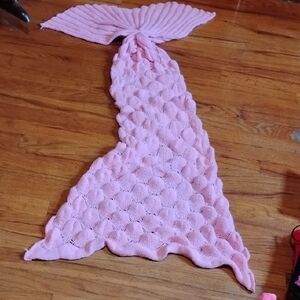 ♥️Pink Mermaid Tail Blanket